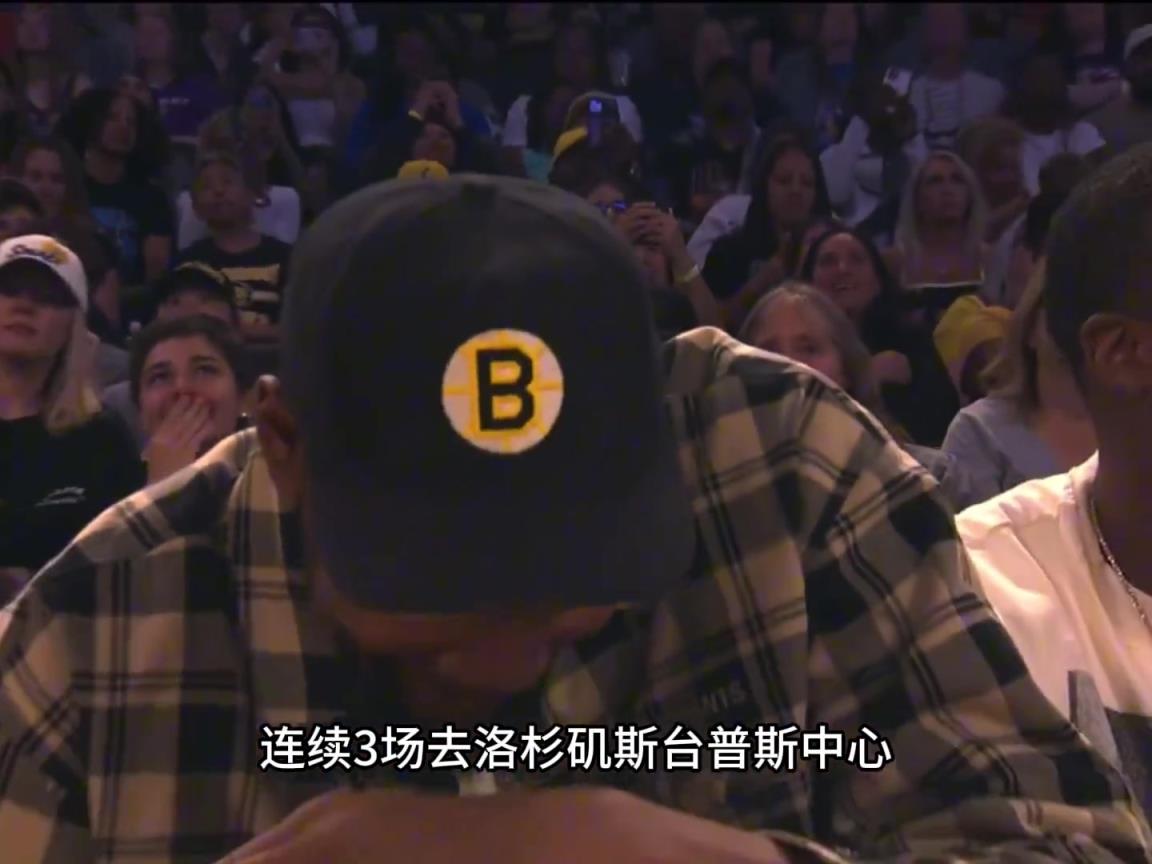 KD凡心大動？連續(xù)三場盯梢火花隊皮衣布林克庫里‘準妹夫’上線？